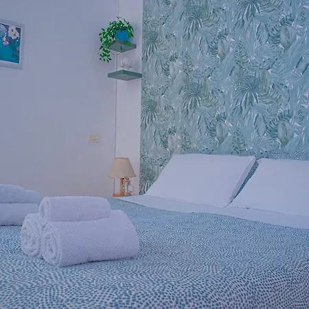 Vakantiehuis Magnolia Con Giardino Bari