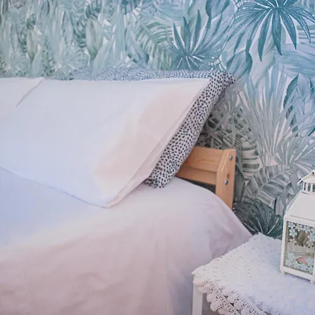 Magnolia Con Giardino