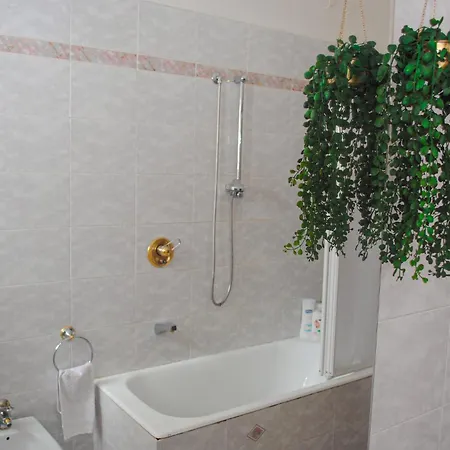 Holiday home Magnolia Con Giardino *